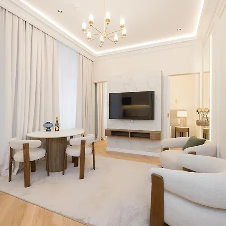 Rafael Kaiser - Signature Apartments City Centre-2